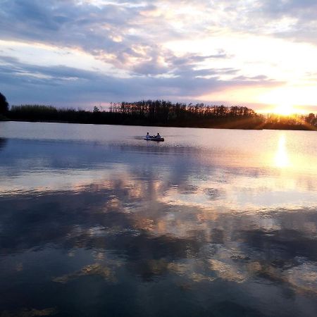 Fewo In Bosau Am Ploener See Mit Eigenem Bootssteg App 12 外观 照片